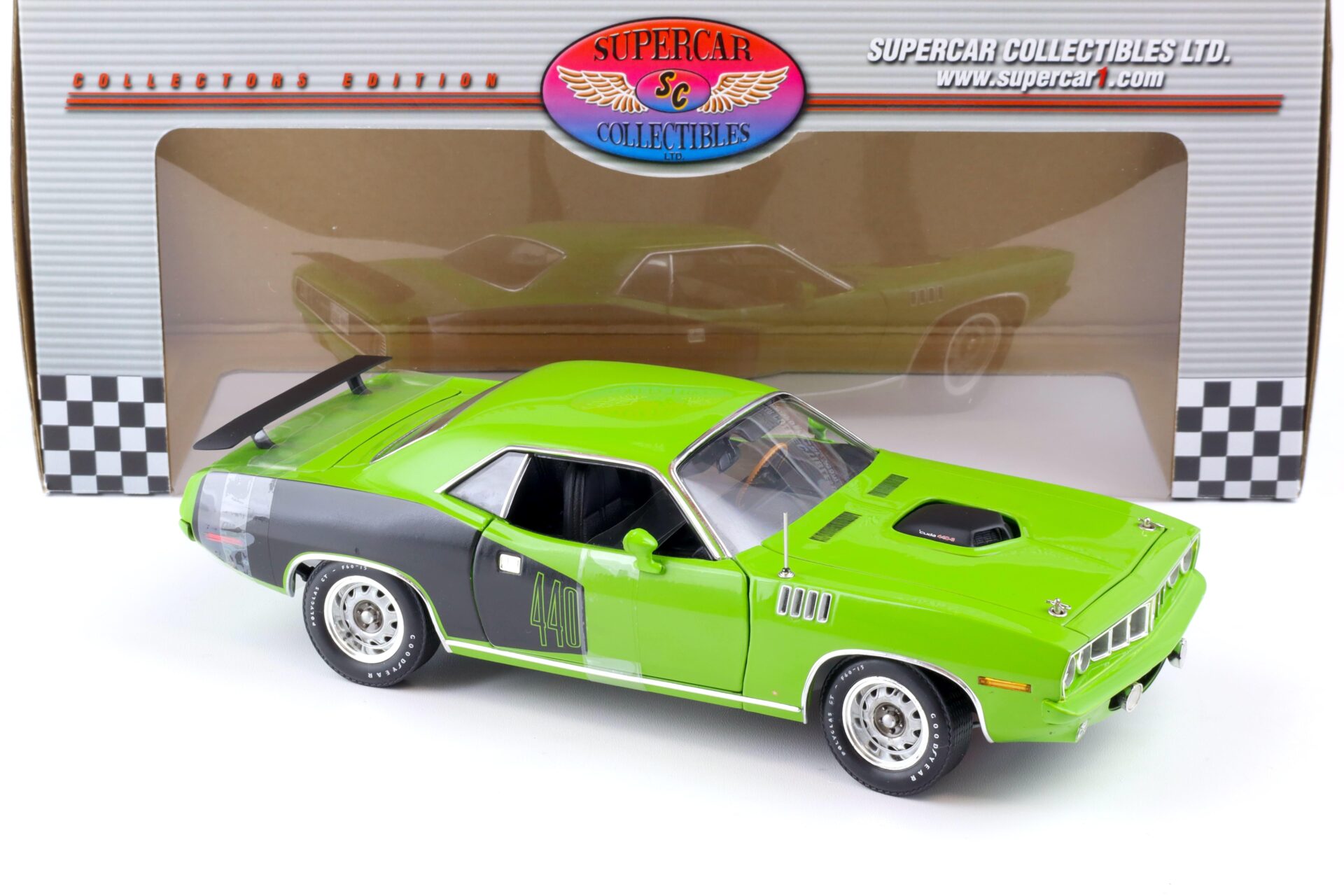 1:18 Highway61 Supercar 1971 Plymouth Cuda Barracuda 440 Coupe green 50252
