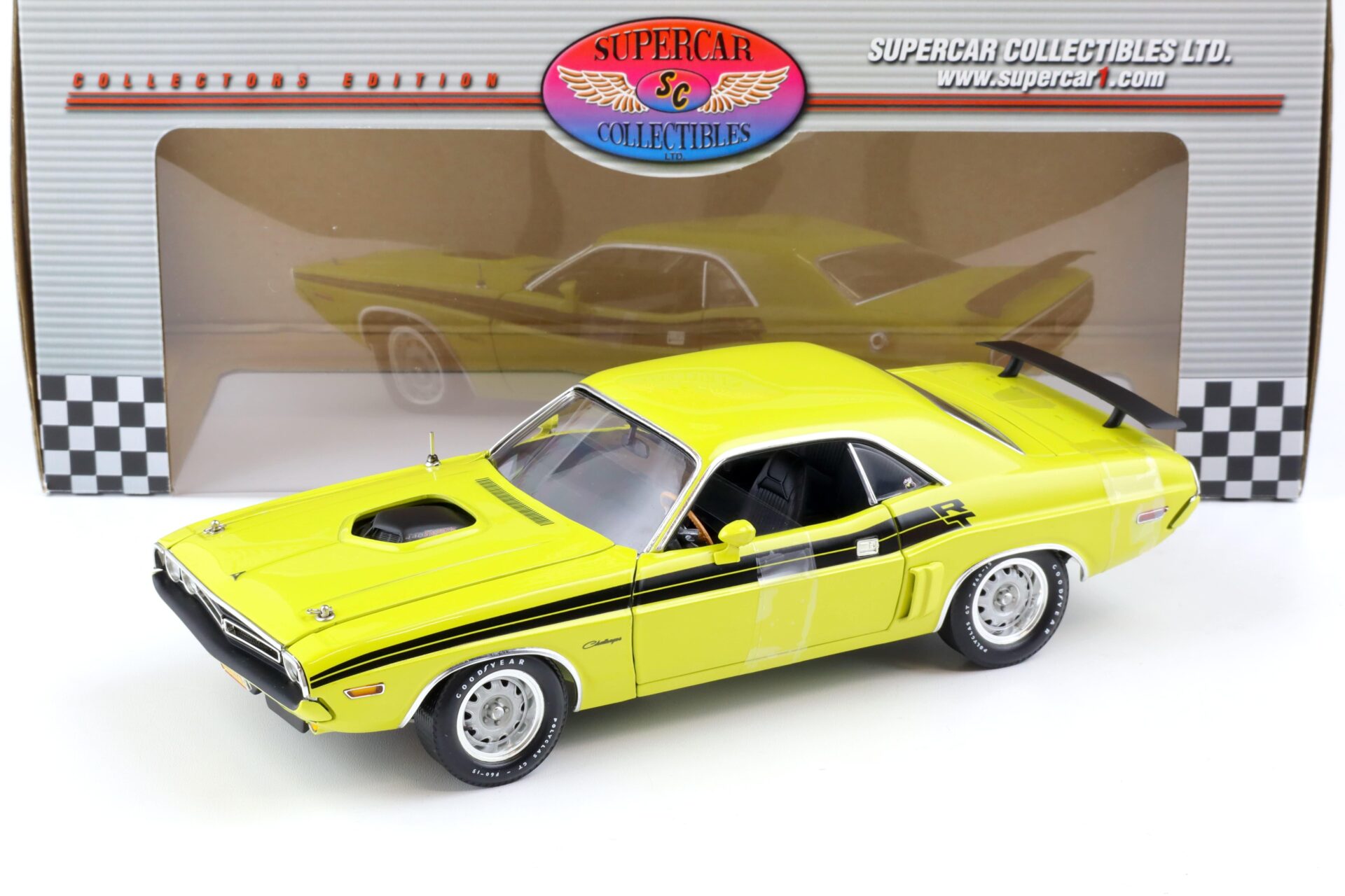 ID 85576 orig 1.jpg 1:18 Highway61 Supercar 1971 Dodge Challenger R/T Coupe yellow 50240
