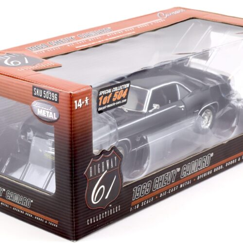 1:18 Highway61 Chevrolet Camaro SS 396 Coupe 1969 black/ white stripe