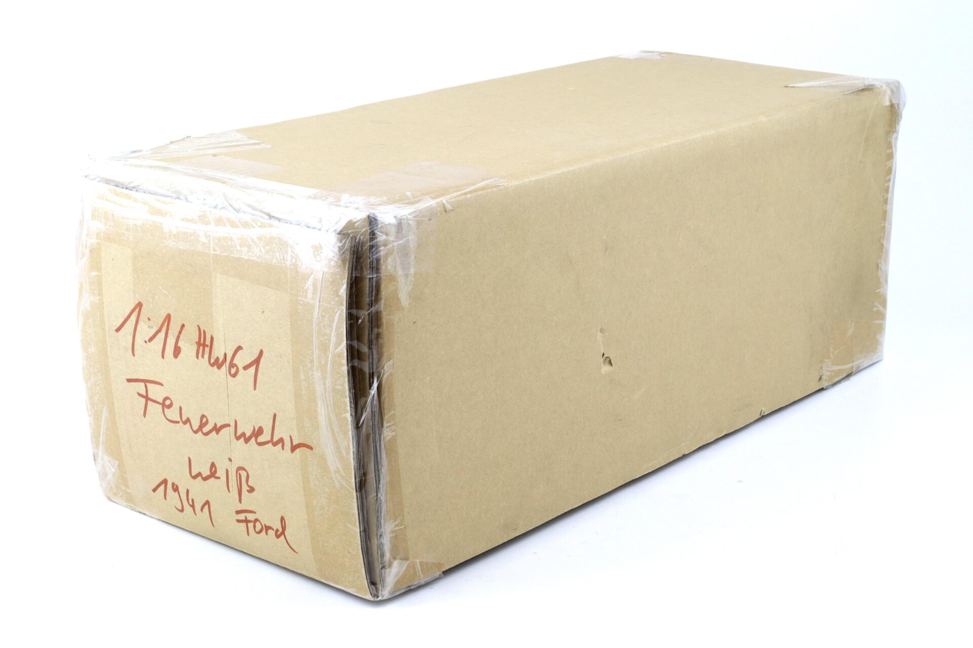 1:16/ 1:18 Highway61 Ford Pumper Firetruck 1941 white V.F.D.