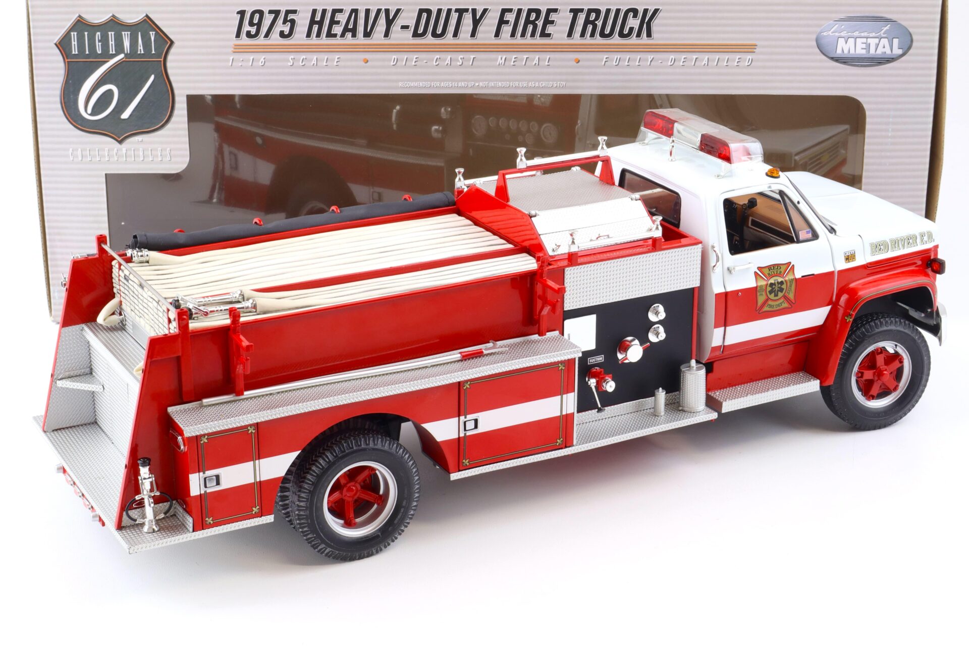 1:16/ 1:18 Highway61 Chevrolet Heavy Duty Fire Truck 1975 Red River F.D. red