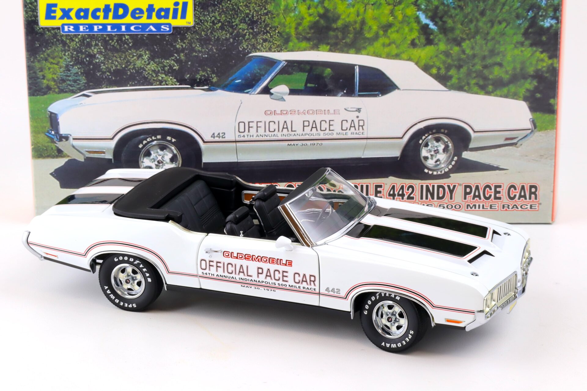 1:18 Exact Detail 1970 Oldsmobile 442 Convertible INDY Pace Car 54th Indianapolis WCC301