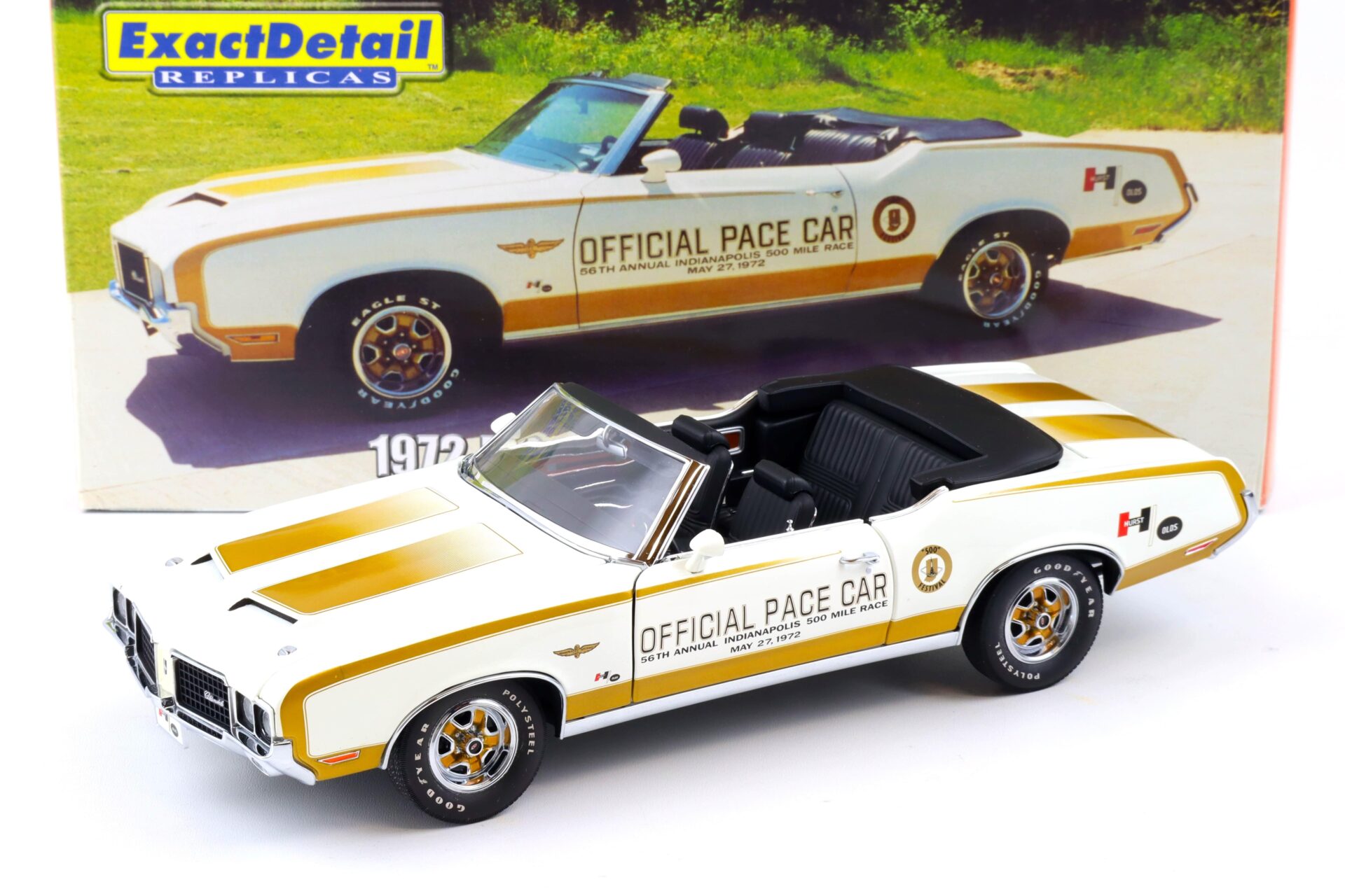 ID 86142 orig.jpg 1:18 Exact Detail 1972 HURST Oldsmobile Convertible Indy Pace Car white/ gold WCC305