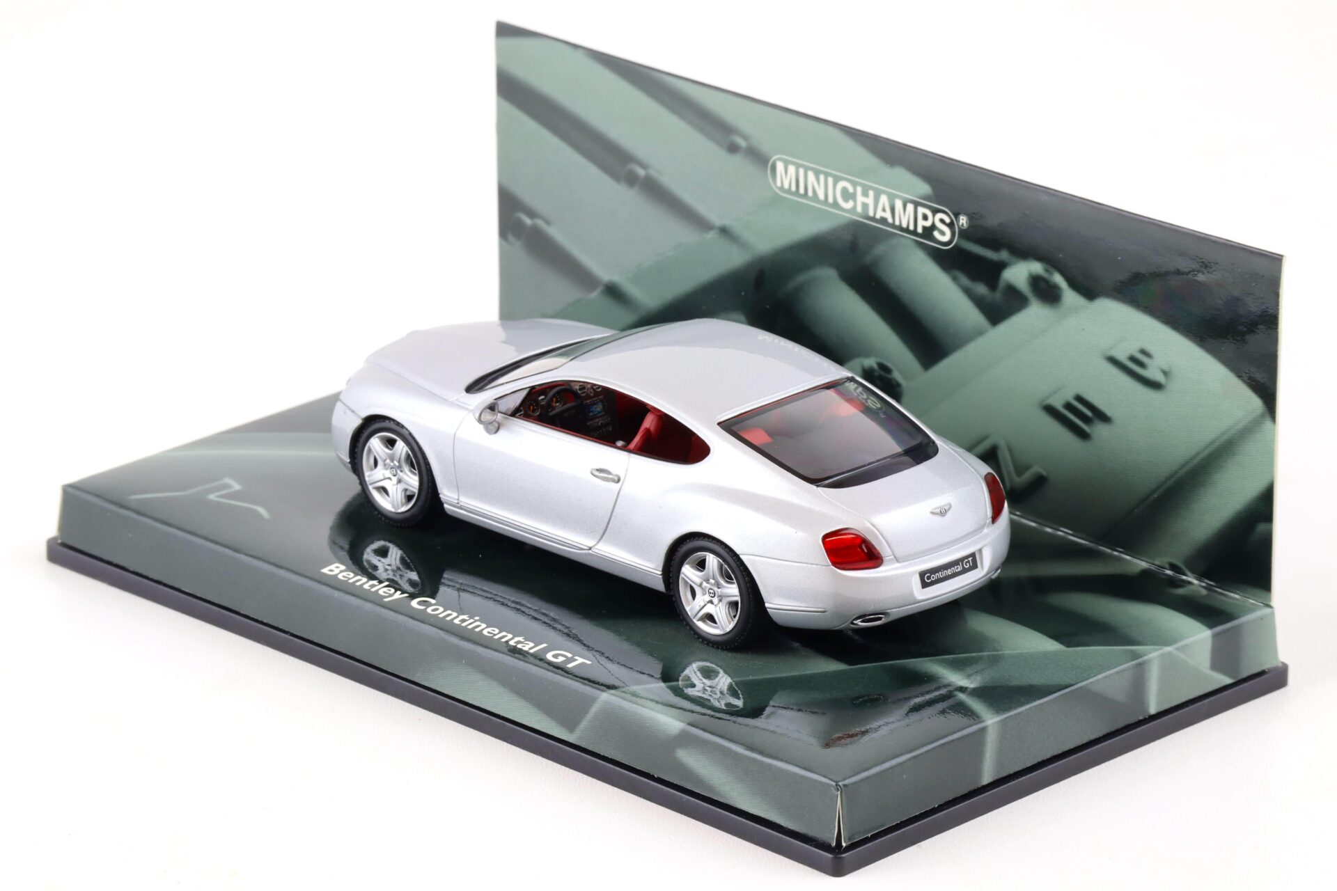 1:43 Minichamps Bentley Continental GT Coupe 2006 silver