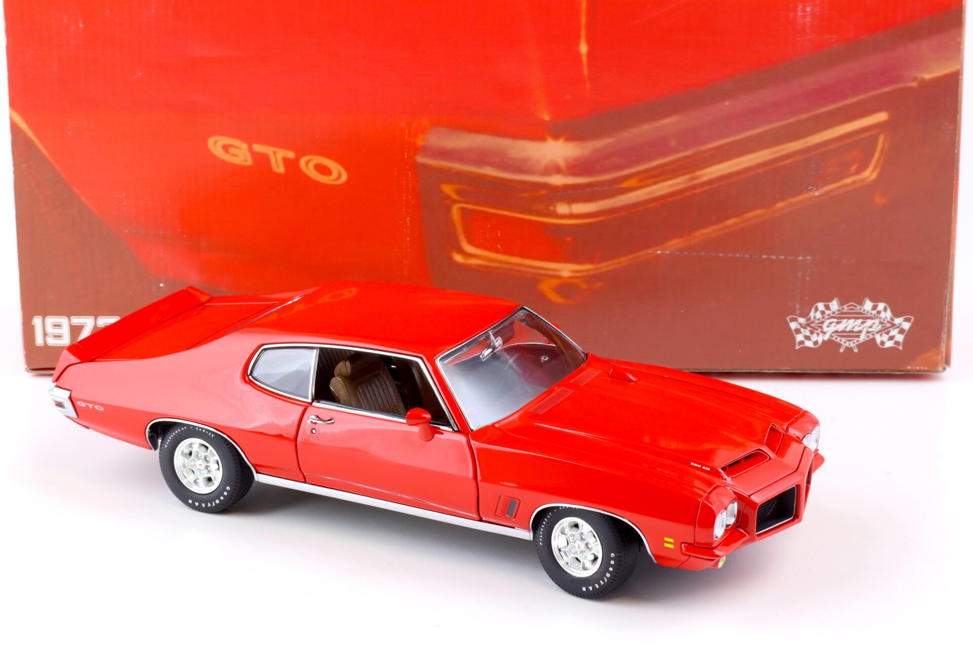 1:18 GMP 1972 Pontiac GTO Coupe red 8043