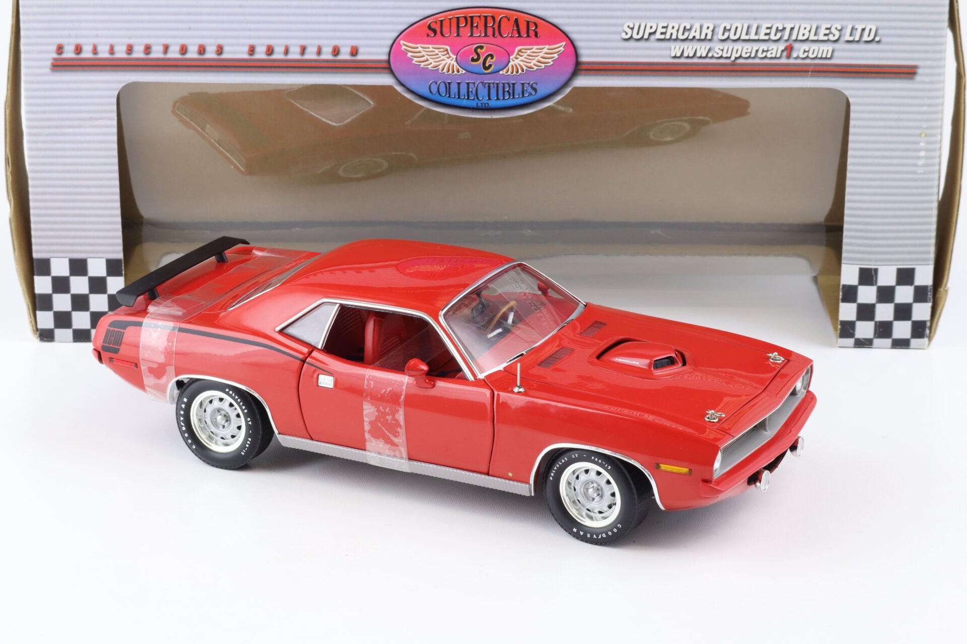 1:18 Highway61 Supercar Plymouth Hemi Cuda Coupe red 50238
