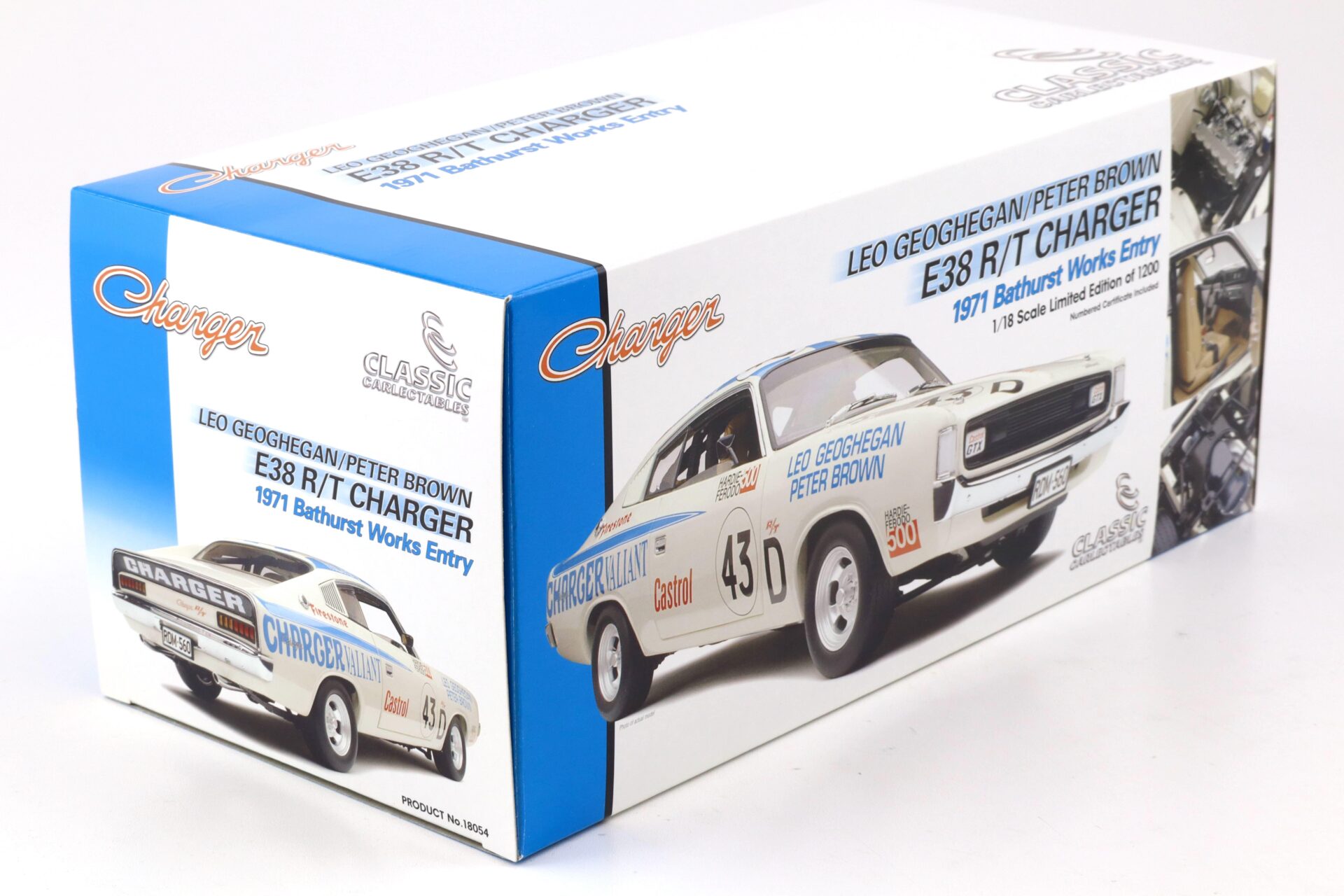 1:18 Classic Carlectables Chrysler E38 R/T Charger 1971 Bathurst Works Entry Geoghegan #43
