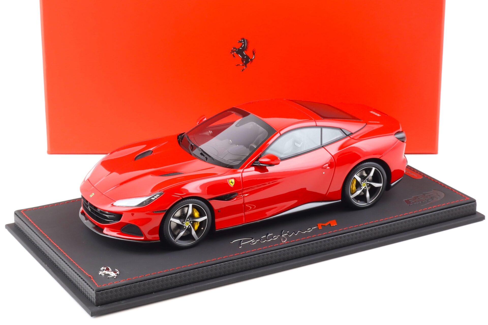 1:18 BBR Ferrari Portofino M Spider closed roof 2020 Rosso Corsa with Showcase - Limited 10 pcs.
