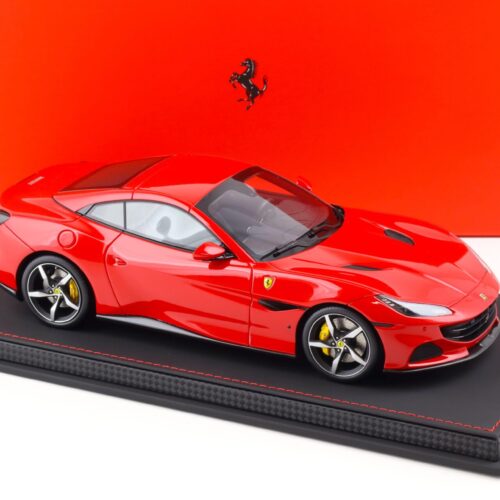 1:18 BBR Ferrari Portofino M Spider closed roof 2020 Rosso Corsa with Showcase - Limited 10 pcs.