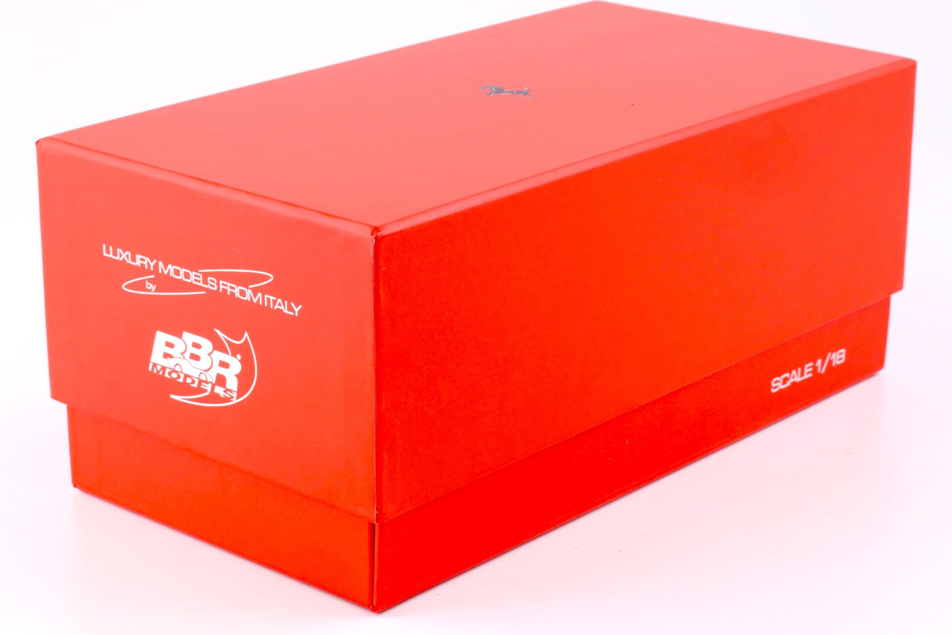 1:18 BBR Ferrari Portofino M Spider closed roof 2020 Rosso Corsa with Showcase - Limited 10 pcs.