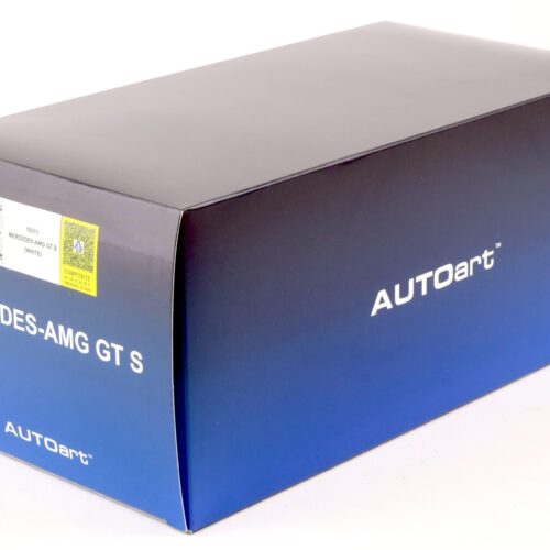 1:18 AUTOart Mercedes AMG GT S Coupe white 76311