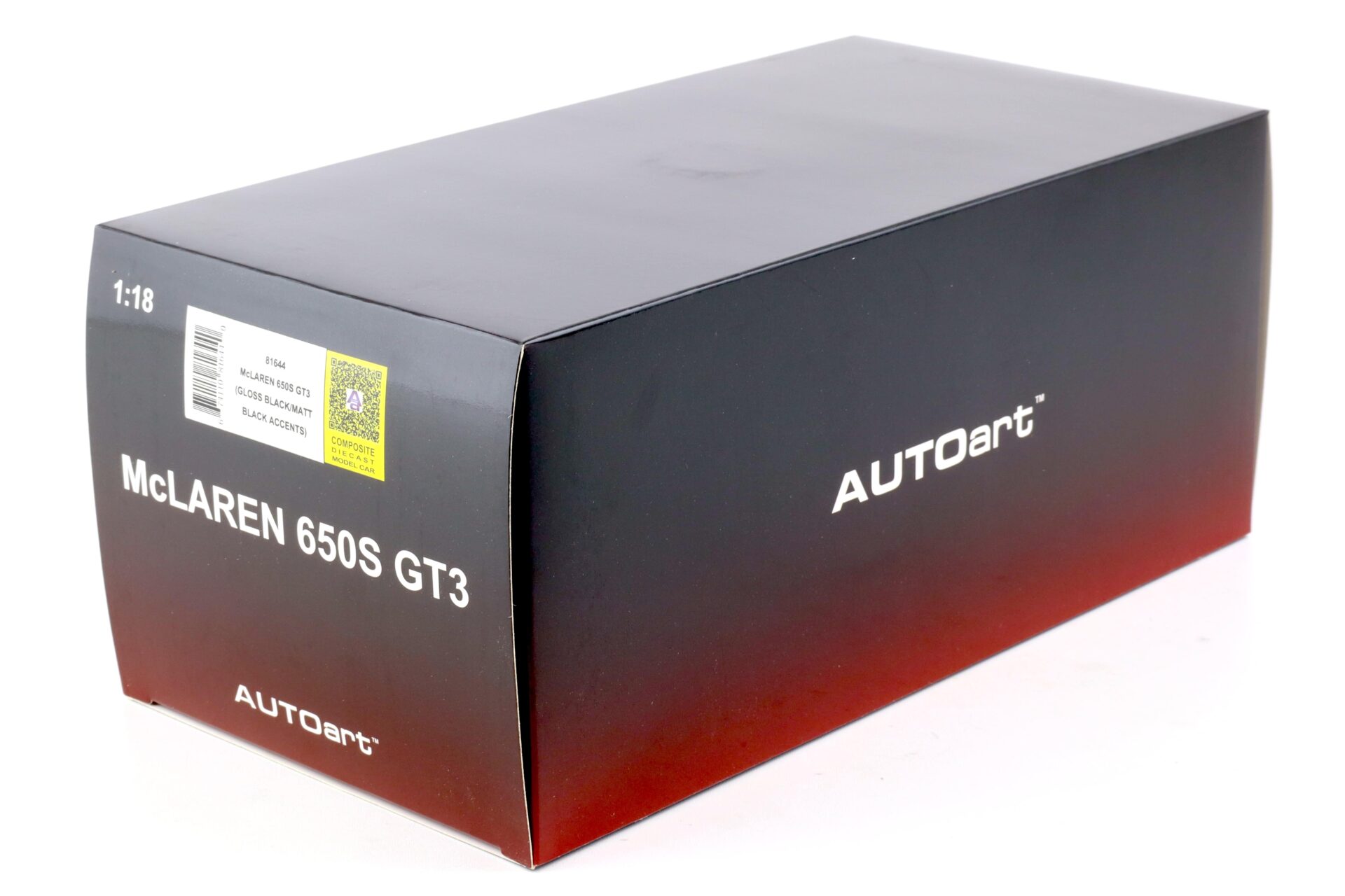 1:18 AUTOart McLAREN 650S GT3 2017 Gloss black/ matt black accents 81644
