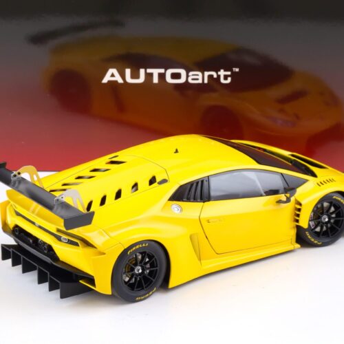 1:18 AUTOart Lamborghini Huracan GT3 Plain Body 2015 Giallo Inti/ pearl yellow