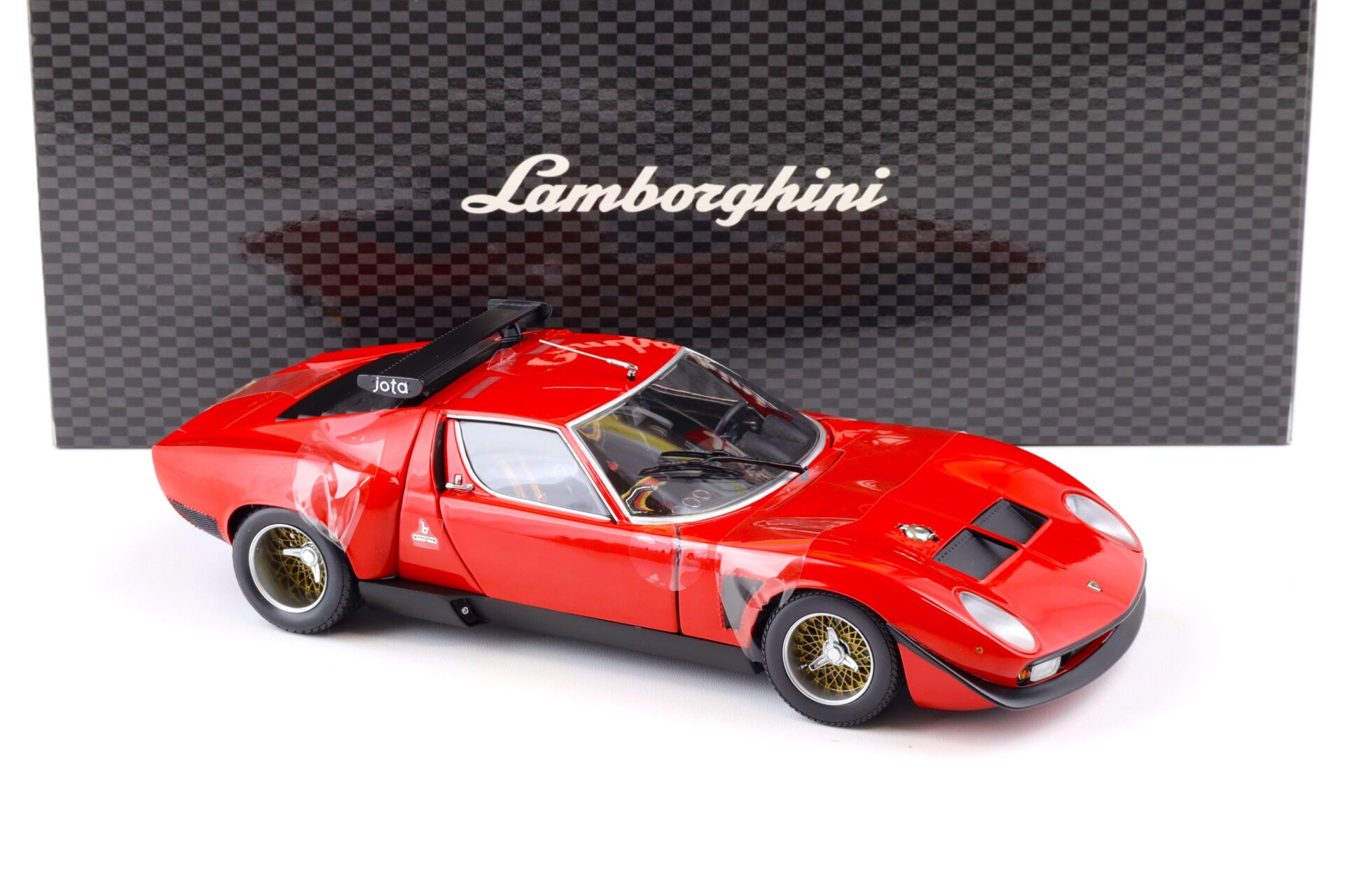 1:18 Kyosho Lamborghini Jota SVR Coupe red 08311R