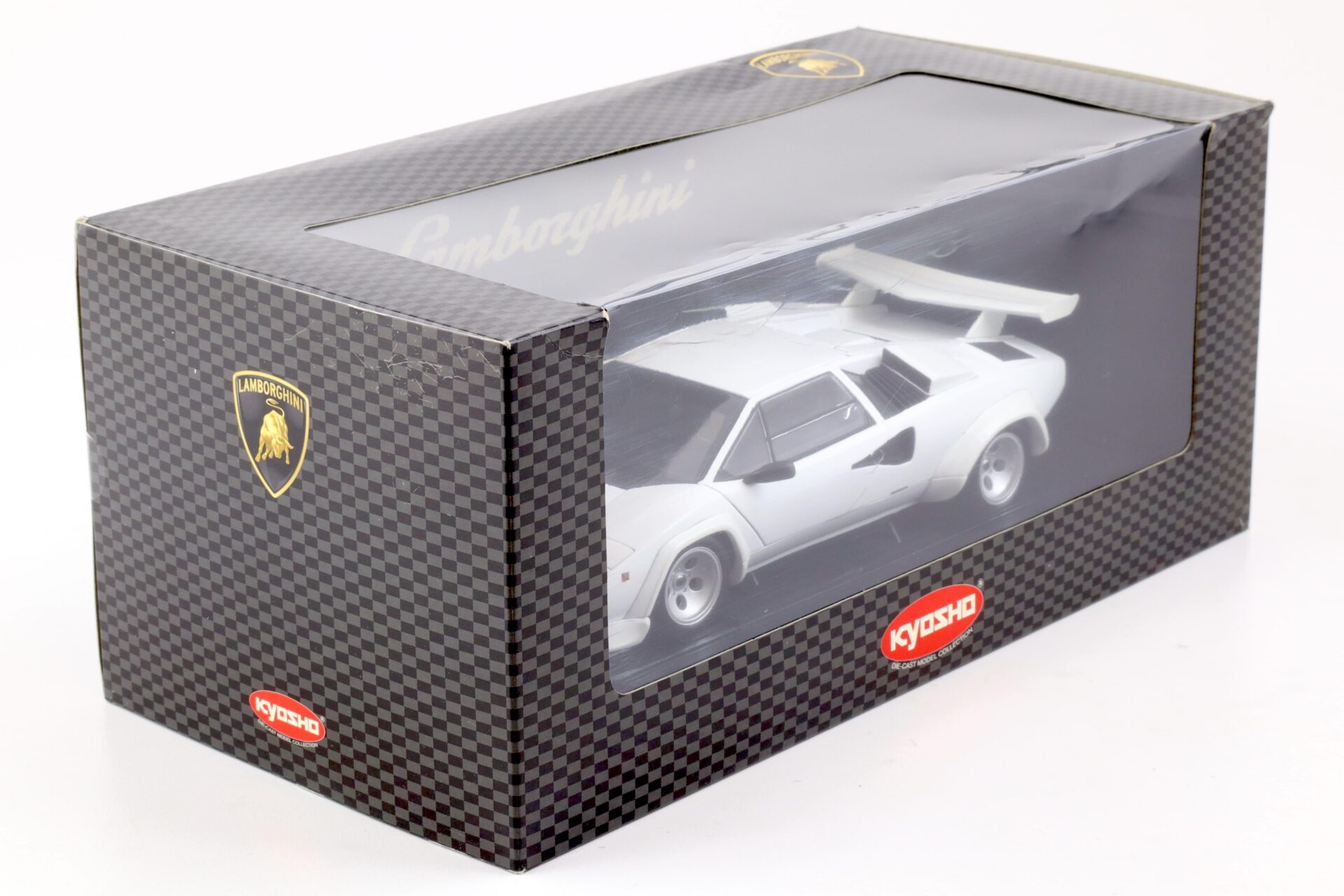 1:18 Kyosho Lamborghini Countach LP5000 QV Quattrovalvole white 08327W