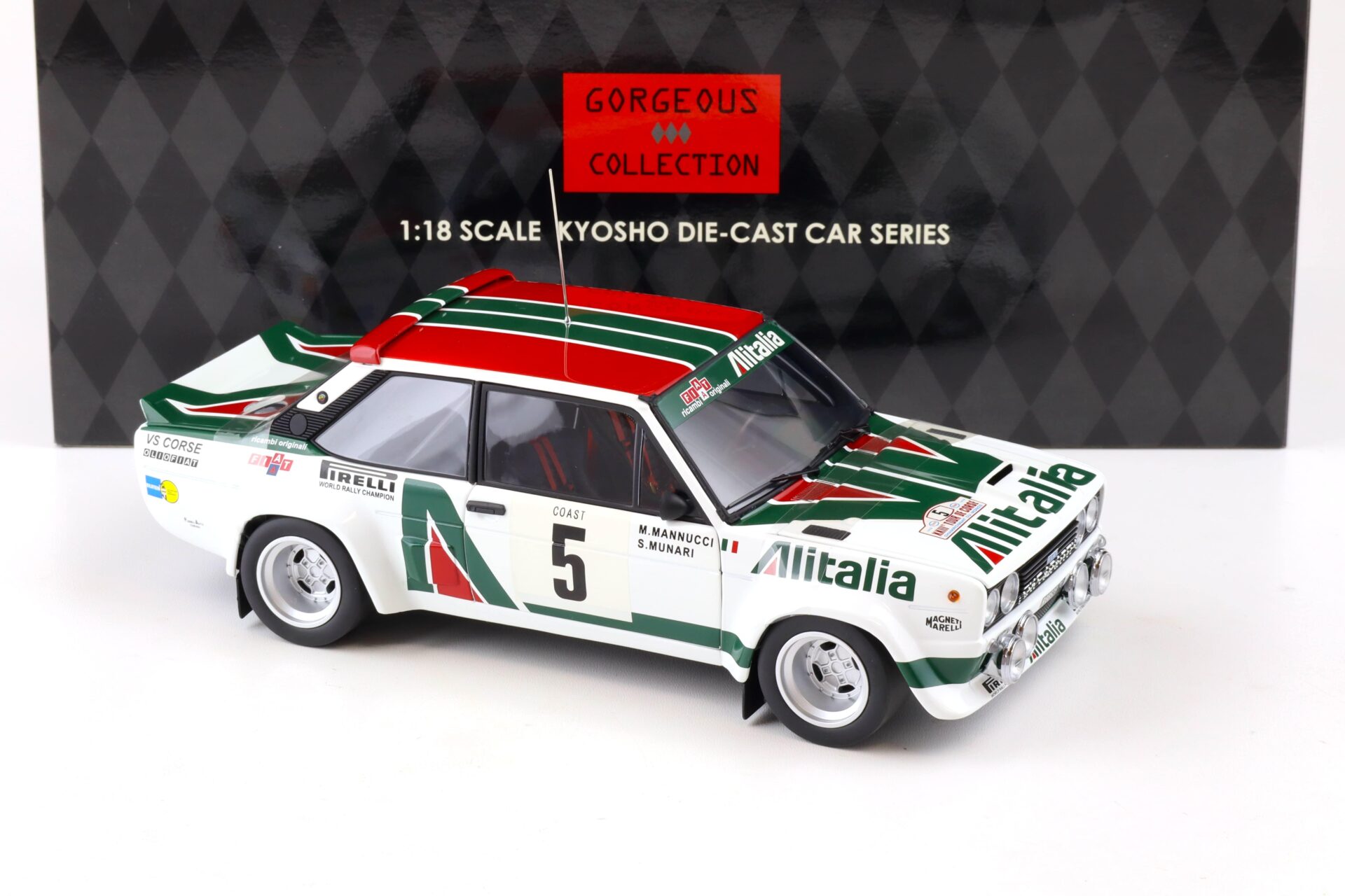 1:18 Kyosho Fiat 131 Abarth Rally Tour de Corse 1978 Alitalia #5 Munari 08371C