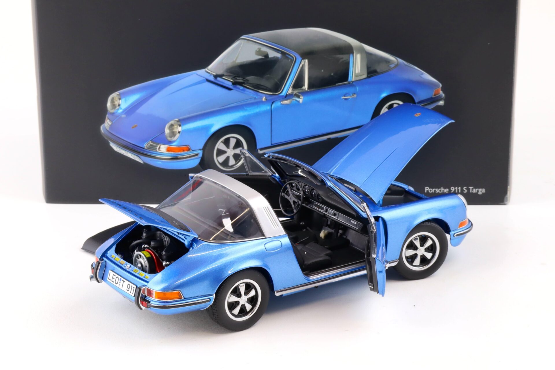 1:18 Schuco Porsche 911 S Targa 1973 blue metallic 450035400