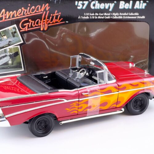 1:18 ERTL 1957 Chevrolet Bel Air Convertible American Graffiti red/ with flames