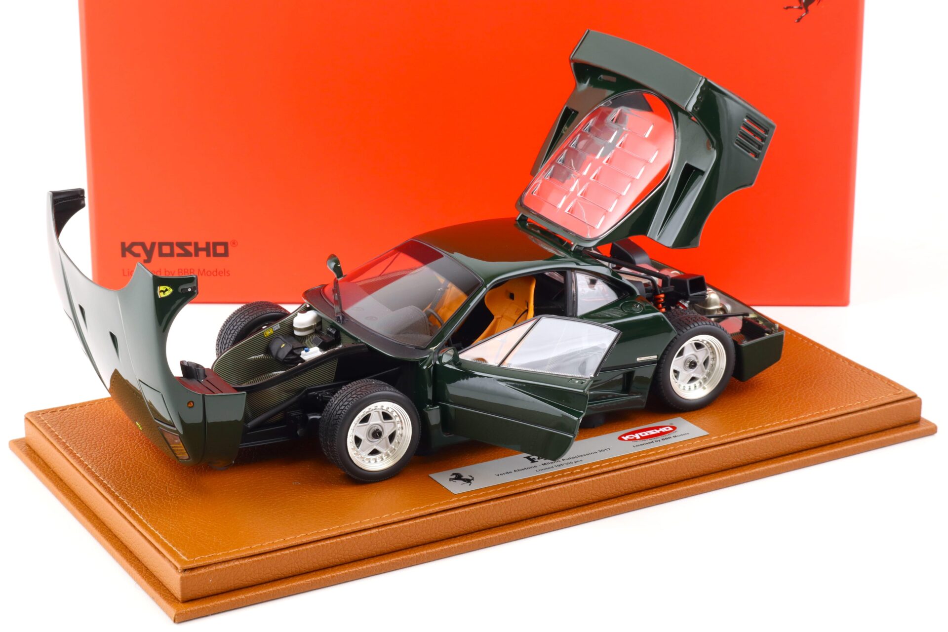 1:18 BBR Kyosho Ferrari F40 by GTO Motor Saronno Verde Abetone with Showcase - Limited 300 pcs.
