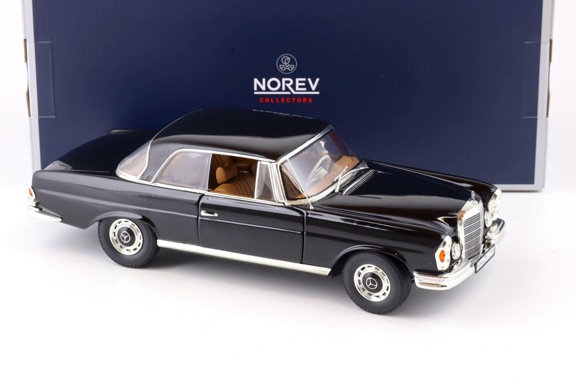 1:18 Norev Mercedes 280 SE Coupé 1969 black 183432