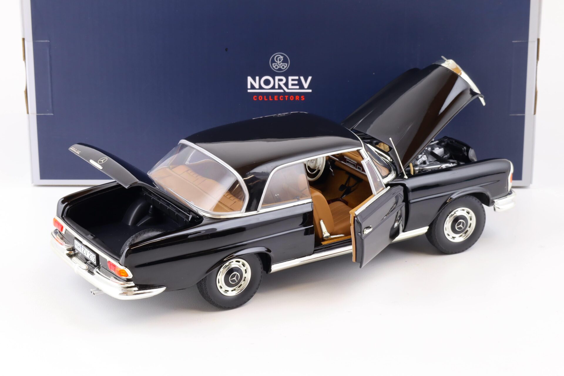 1:18 Norev Mercedes 280 SE Coupé 1969 black 183432