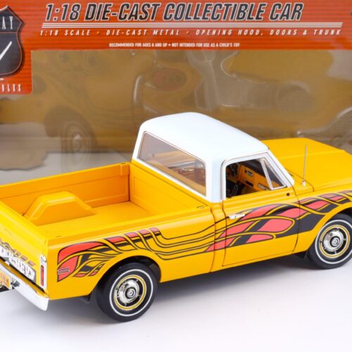 1:18 Highway61 Chevrolet Fleetside Pickup 1972 yellow/ white Eagle Graphic 50879
