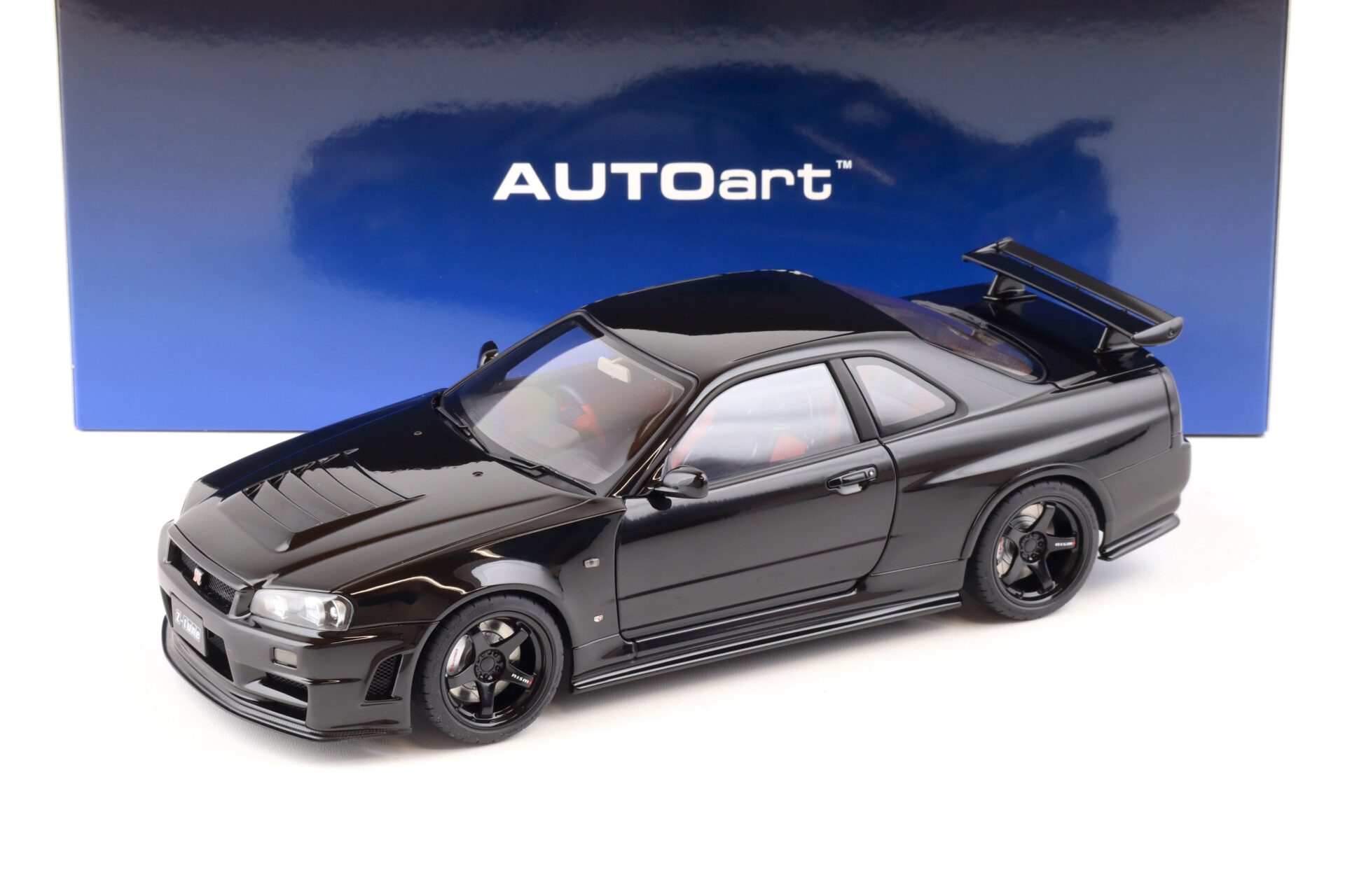 1:18 AUTOart Nissan Skyline GT-R (R34) Z-Tune 2005 black pearl 77463