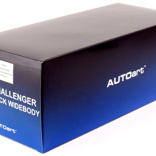 1:18 AUTOart Dodge Challenger R/T Scat Pack Widebody 2022 Indigo blue 71772
