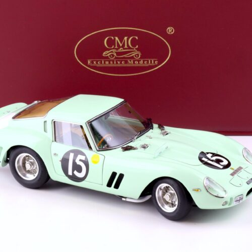 1:18 CMC Ferrari 250 GTO RHD Goodwood 1962 #15 Stirling Moss green M-247