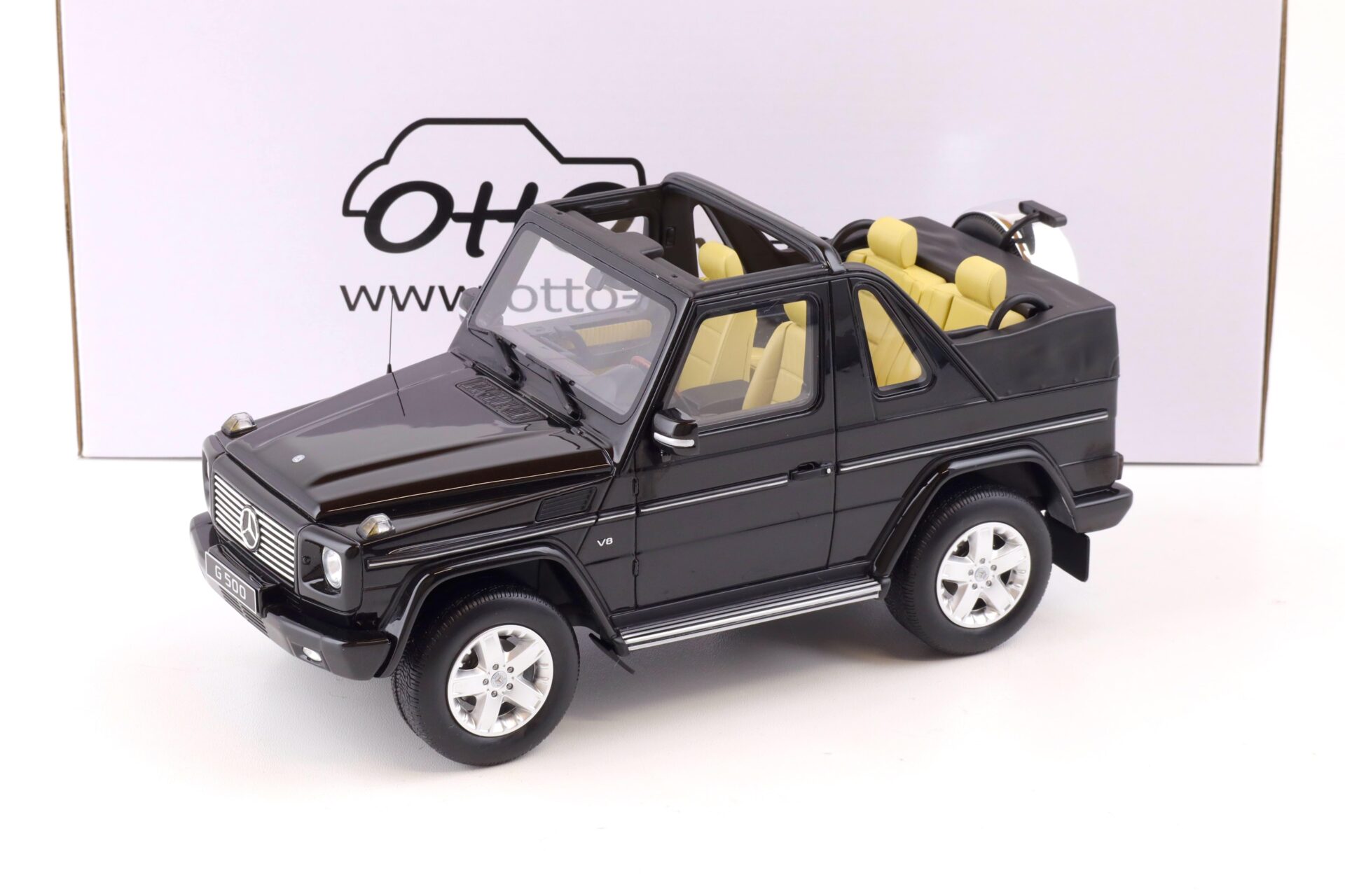 ID 87032 orig.jpg 1:18 OTTO mobile OT1040 Mercedes G-Class G500 Convertible black 2007