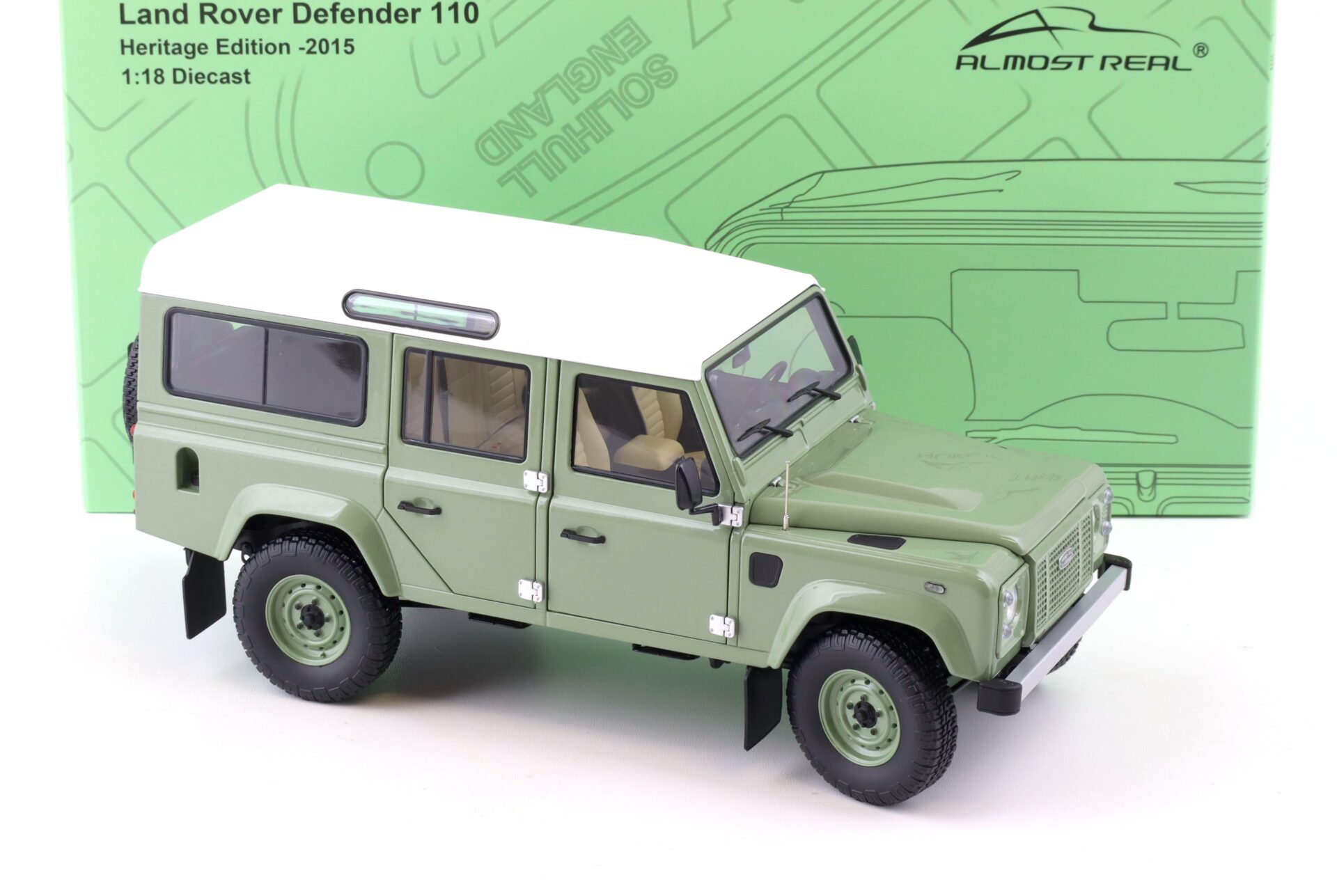 1:18 Almost Real Land Rover Defender 110 Heritage Edition 2015 green 810307