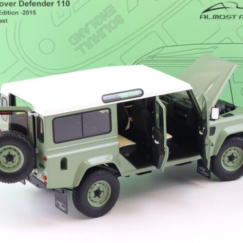 1:18 Almost Real Land Rover Defender 110 Heritage Edition 2015 green 810307