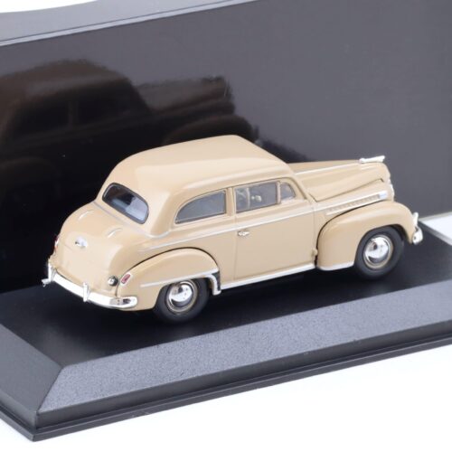 1:43 Minichamps Opel Olympia 1952 beige