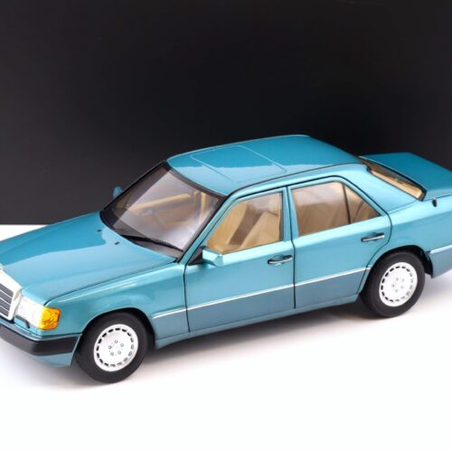 1:18 Norev Mercedes 230 E W124 Limousine 1992 beryll metallic DEALER VERSION