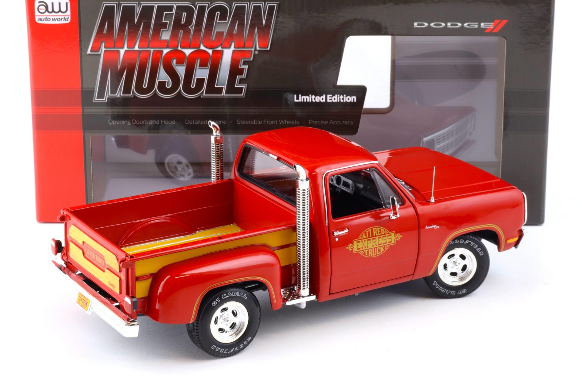 1:18 Auto World 1979 Dodge Utility Pickup LiÂ´l Red Express Truck red