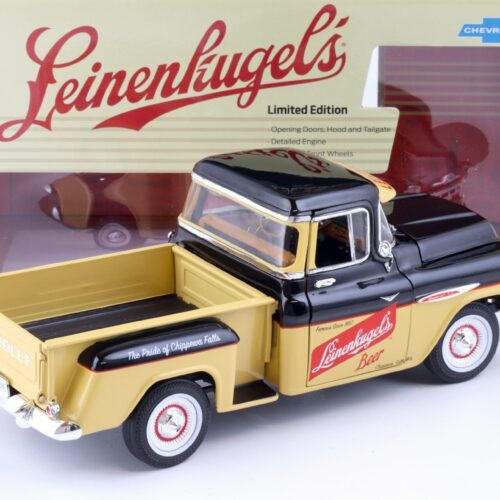 1:18 Auto World 1957 Chevrolet 3100 Stepside Pickup Leinenkugle´s Beer black&tan