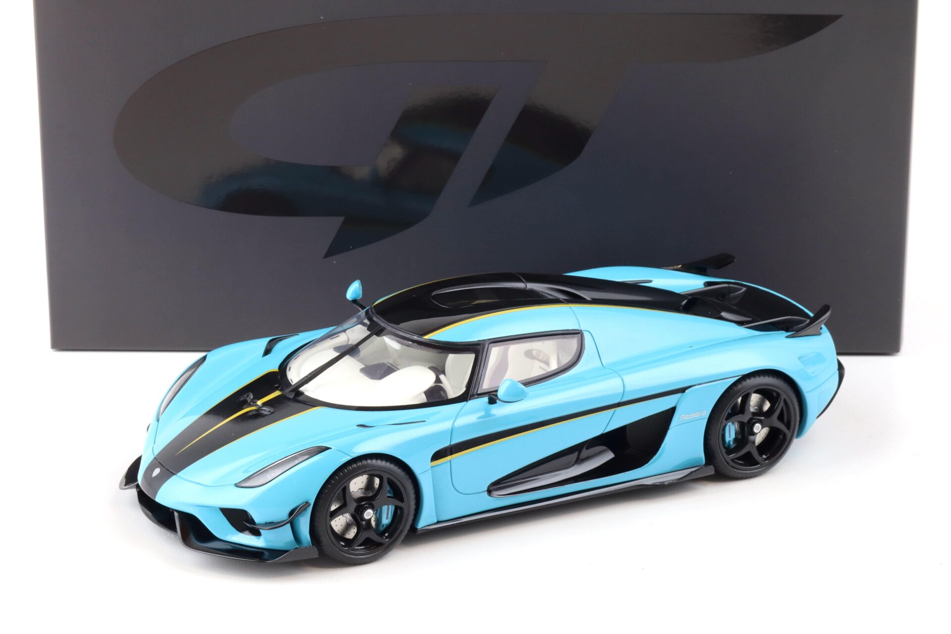 1:18 GT Spirit GT881 Koenigsegg Regera blue metallic/ black 2018