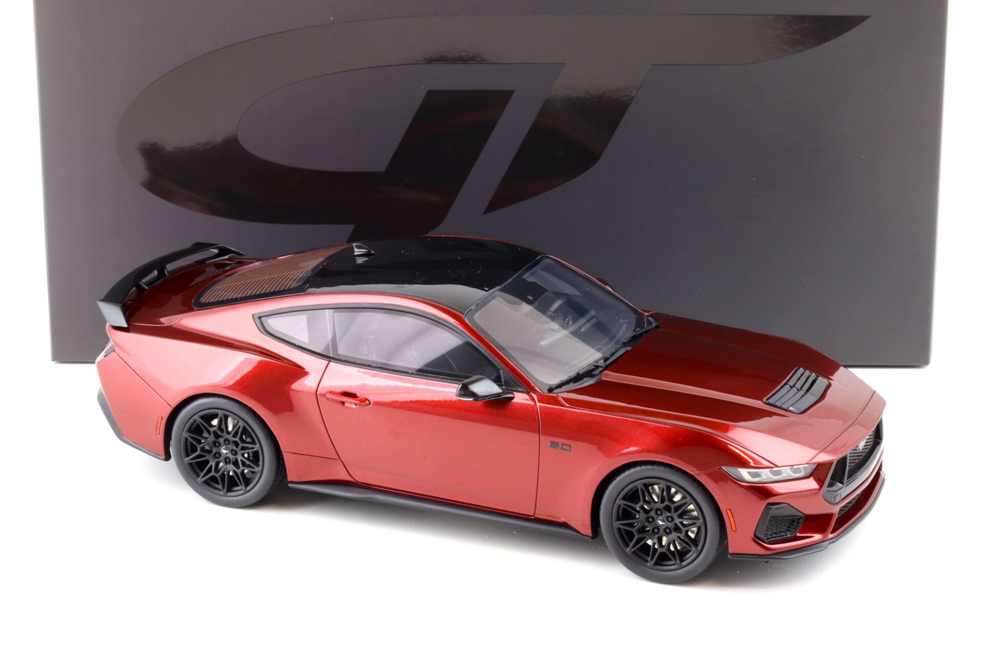 1:18 GT Spirit GT433 Ford Mustang GT 5.0 Coupe red metallic/ black wheels 2024