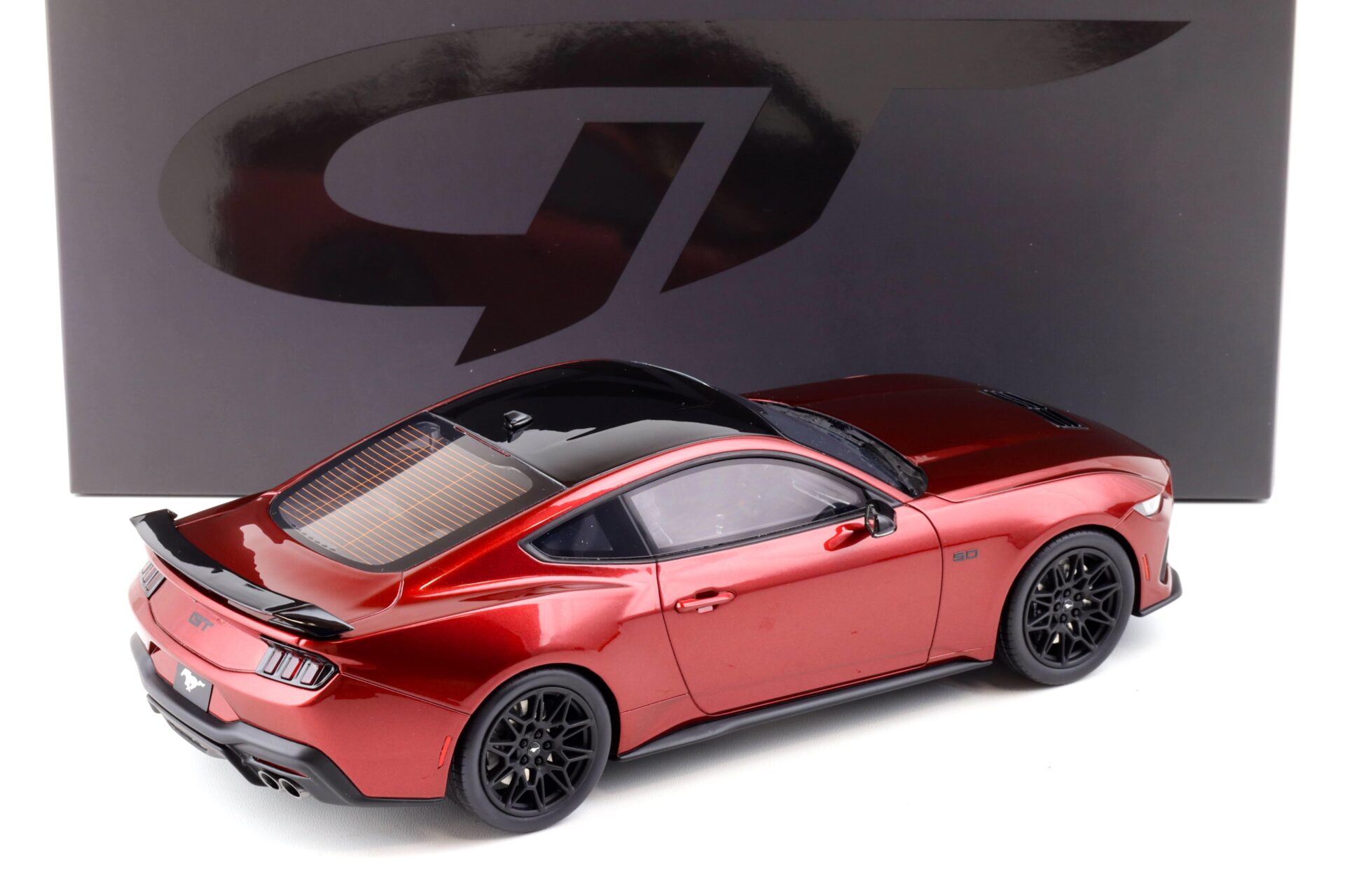 1:18 GT Spirit GT433 Ford Mustang GT 5.0 Coupe red metallic/ black wheels 2024