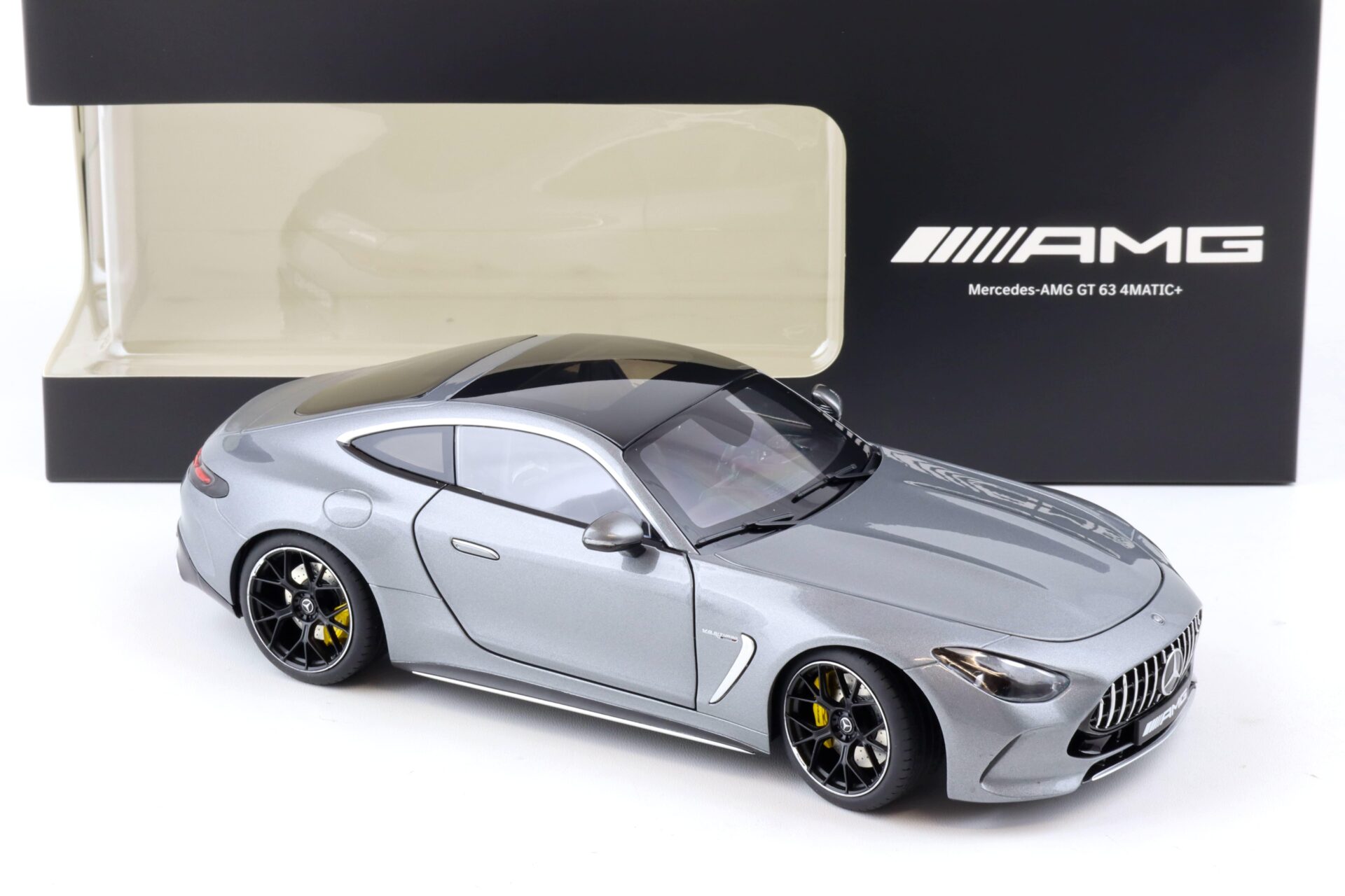 1:18 NZG Mercedes AMG GT 63 4Matic+ selenite grey GTC192 DEALER VERSION