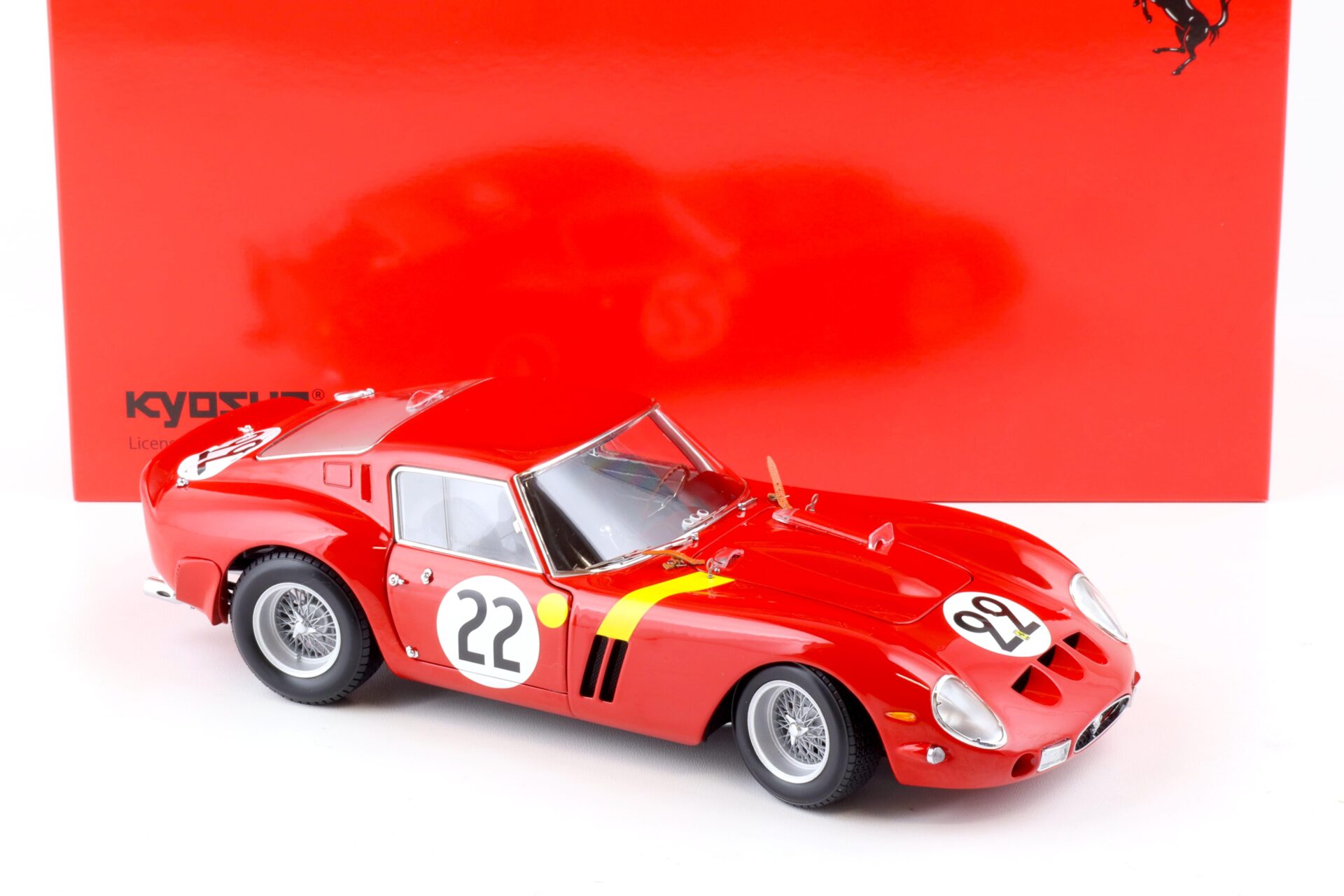 1:18 Kyosho Ferrari 250 GTO 1962 Le Mans #22 Dernier/Beurlys red 08438B