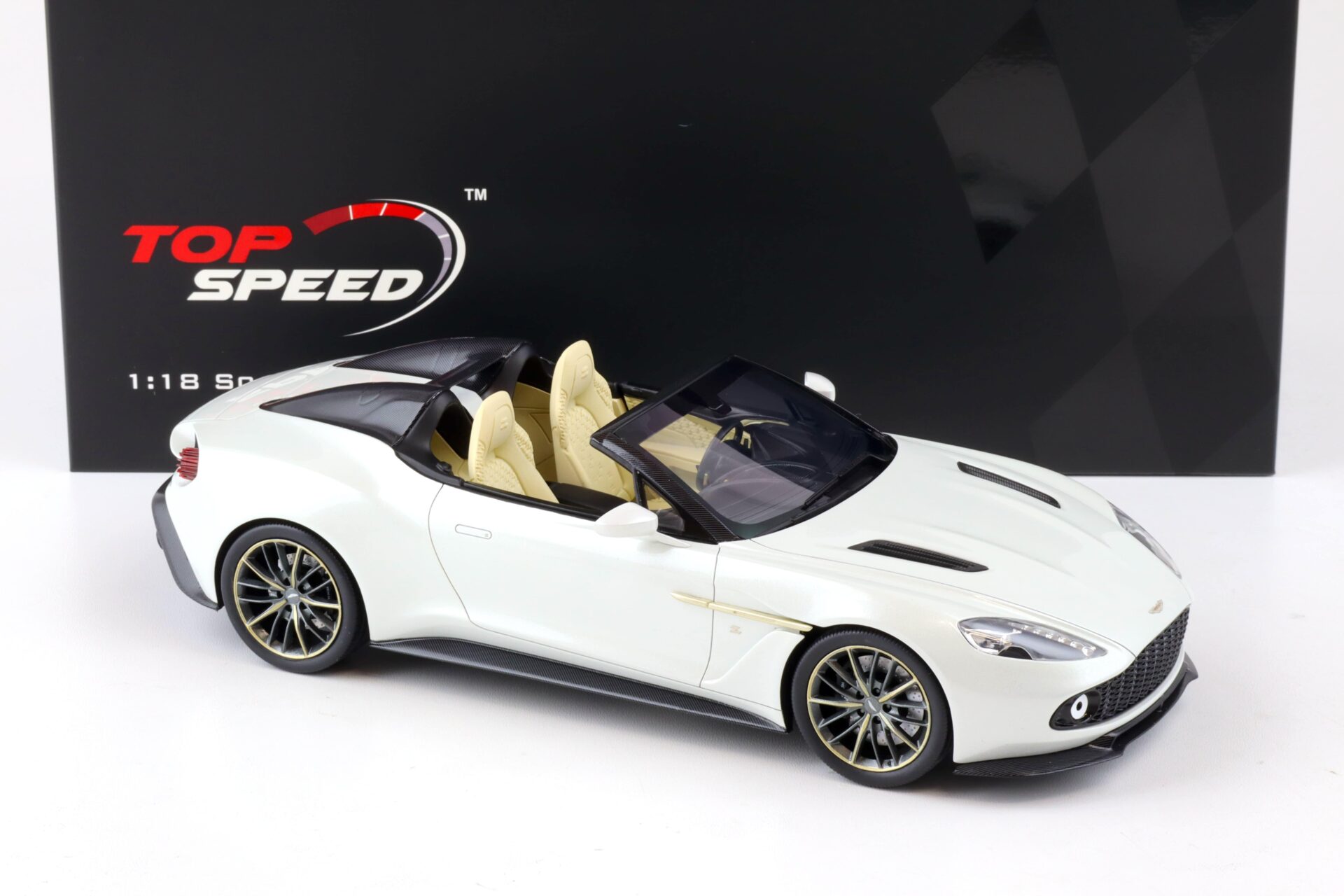 1:18 Top Speed Aston Martin Vanquish Zagato Speedster escaping white TS0229