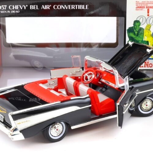 1:18 Auto World 1957 Chevrolet Bel Air Convertible black James Bond 007 DR. NO