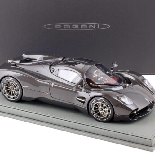 1:18 BBR Pagani Utopia Full Carbon Fibre - Limited 99 pcs.