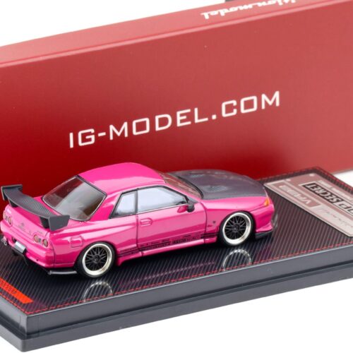 1:64 Ignition Model IG2393 Nissan GT-R (VR32) TOP SECRET pink/ Carbon