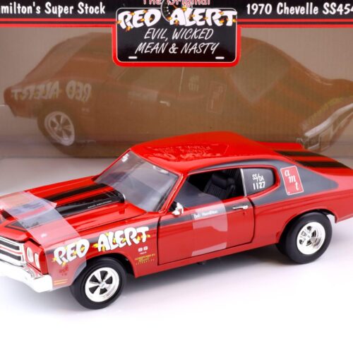 1:18 ERTL 1970 Chevrolet Chevelle SS454 LS6 Coupe RED ALERT Bob Hamilton Super Stock