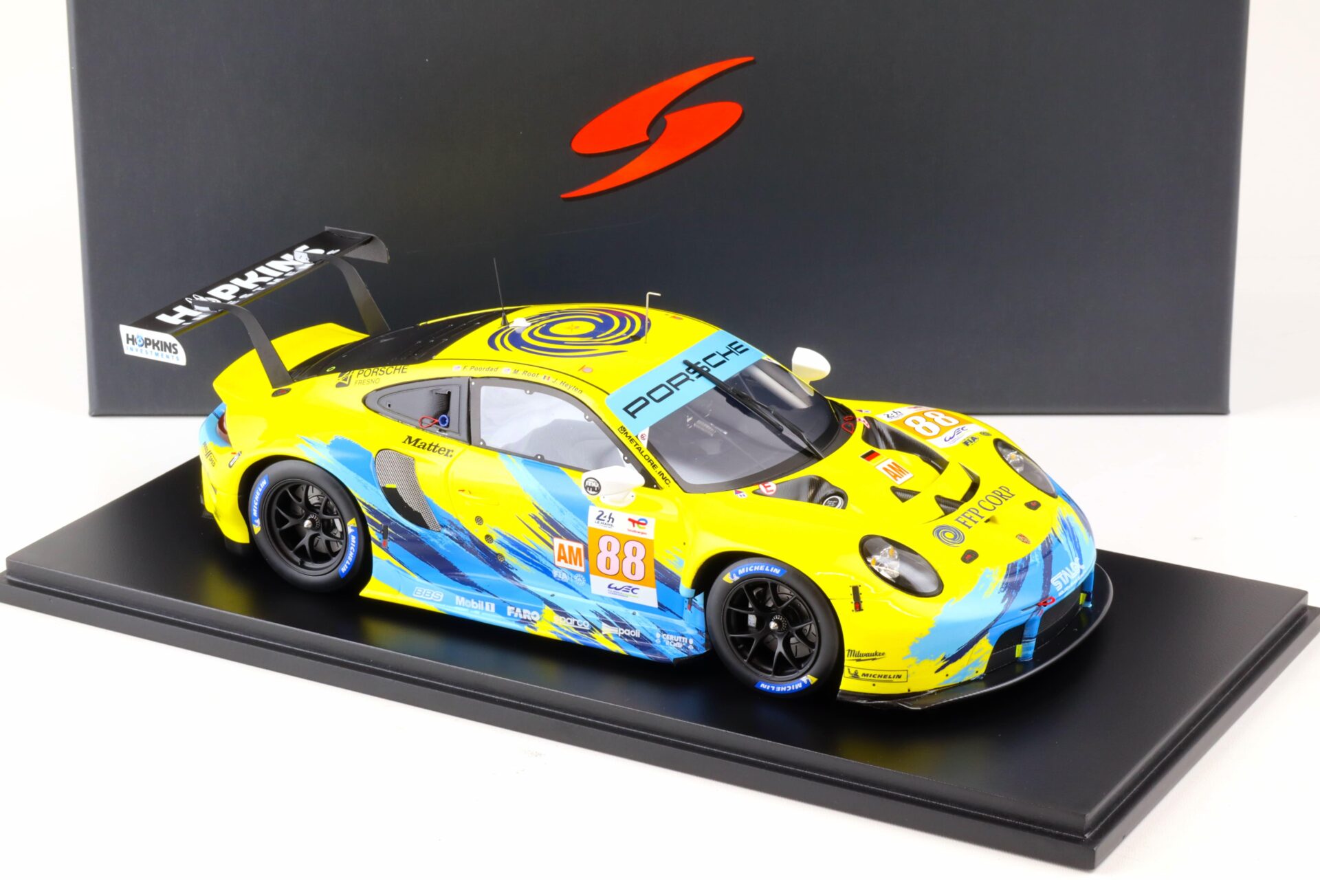 1:18 Spark Porsche 911 RSR-19 Dempsey-Proton Racing 24h Le Mans 2022 #88