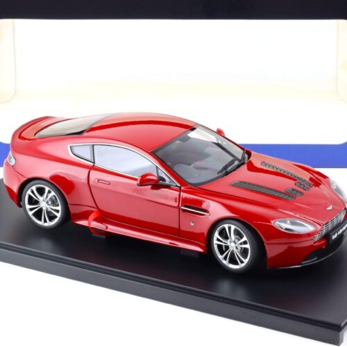 1:18 AUTOart Aston Martin V12 Vantage Coupe 2010 red metallic