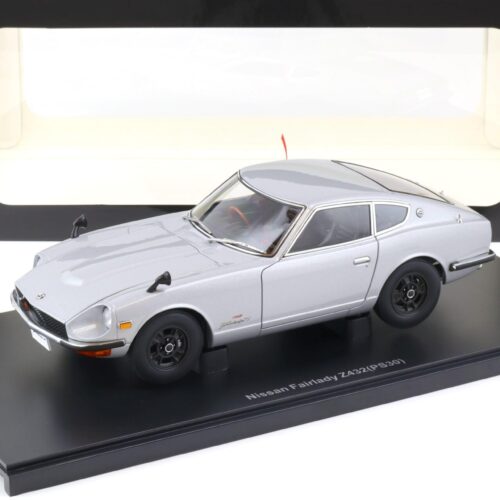 1:18 AUTOart Nissan Fairlady Z432 (PS30) Coupe RHD silver 77437