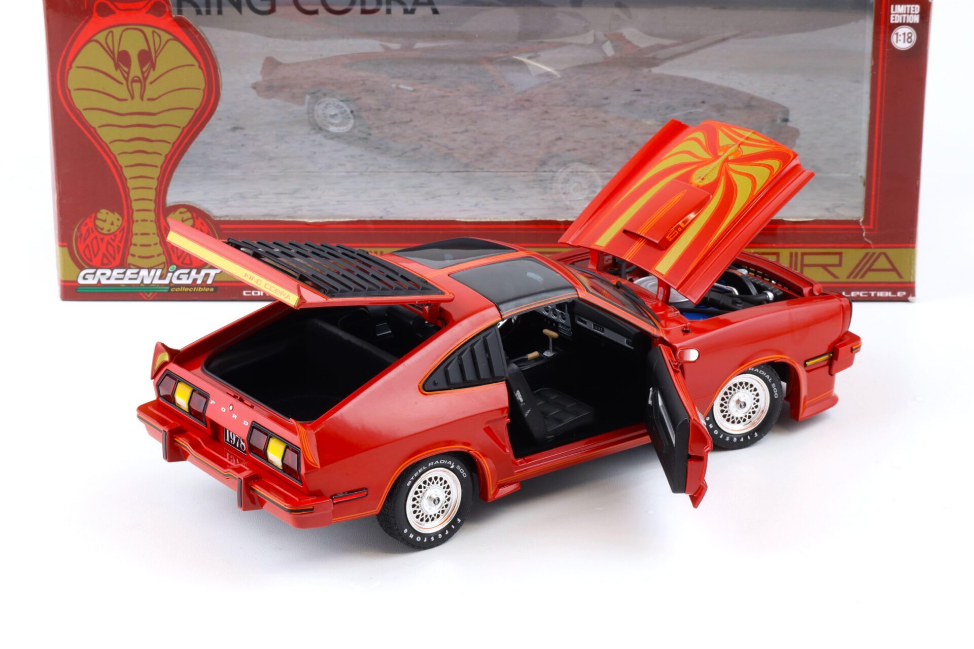 1:18 Greenlight 1978 Ford Mustang II KING COBRA red 12879